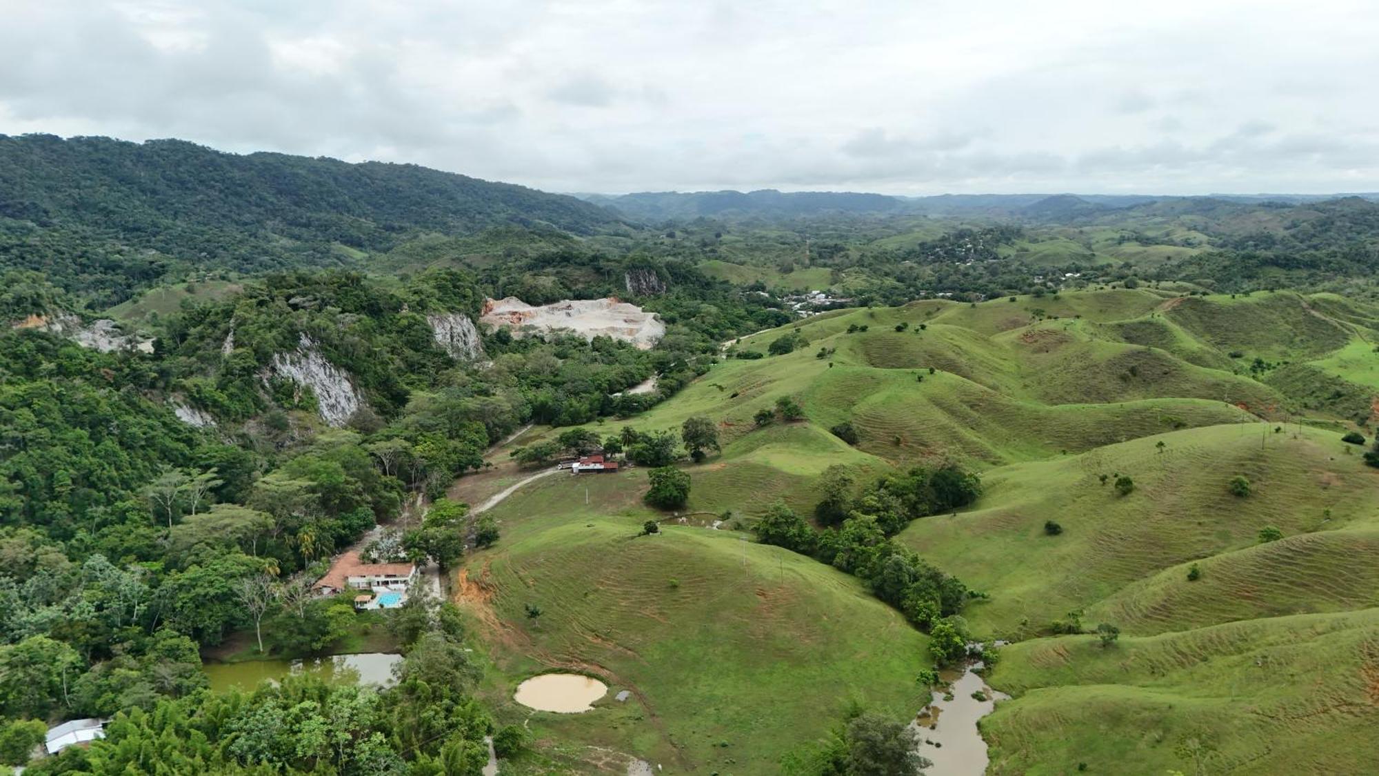 Hotel Campestre Las Cavernas La Mesa Norte Kültér fotó